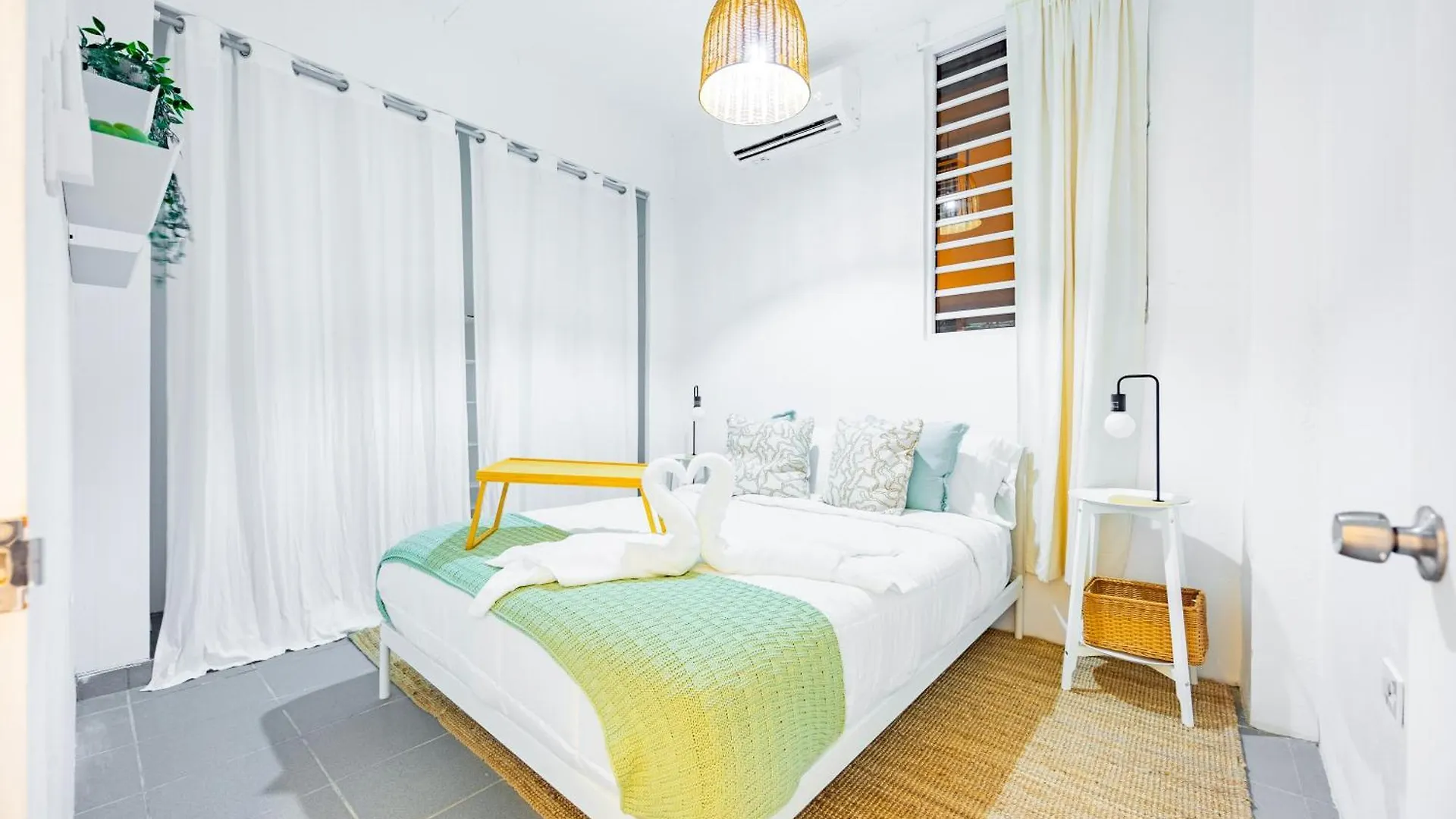 Oceanview Escape Private Pool Villa Arecibo