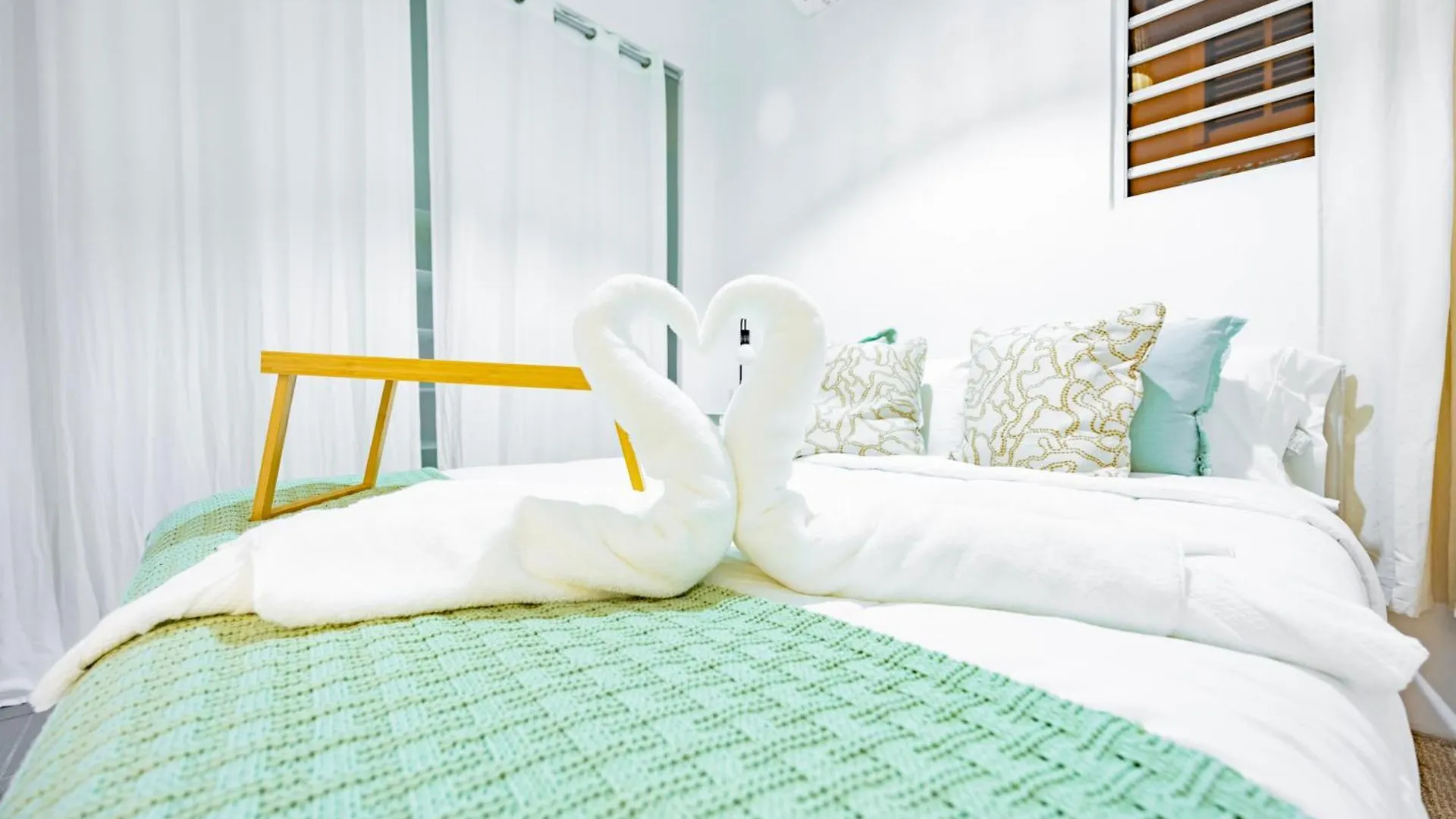 Oceanview Escape Private Pool Villa Arecibo
